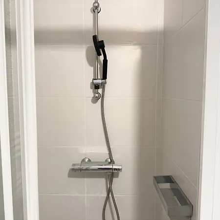 Appartamento T2 - Piscine - Garage Privé - 5 Min De Cannes *