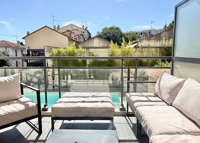 T2 - Piscine - Garage Prive - 5 Min De Cannes Daire Le Cannet