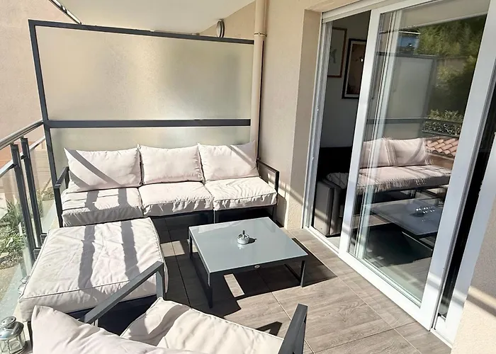 T2 - Piscine - Garage Prive - 5 Min De Cannes